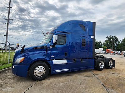 2019 Freightliner CASCADIA 126