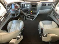 2023 Peterbilt 567