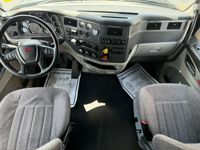 2022 Peterbilt 579