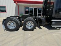 2022 Freightliner CASCADIA 116