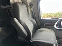 2023 Peterbilt 389