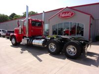 2020 Peterbilt 389