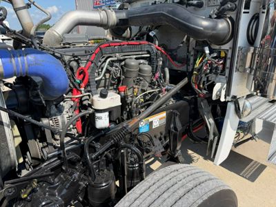 2022 Peterbilt 389