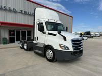 2021 Freightliner CASCADIA 126