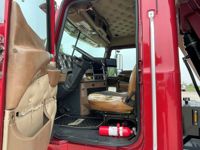 2016 Mack GU713