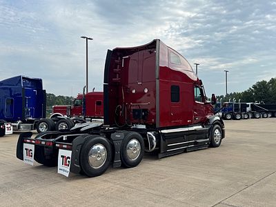 2023 Peterbilt 579