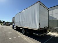 2020 Peterbilt 337
