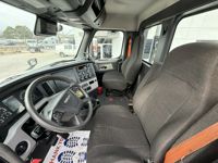 2021 Freightliner CASCADIA 126