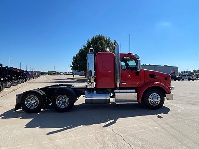 2014 Peterbilt 567-121