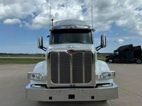 2022 Peterbilt 567