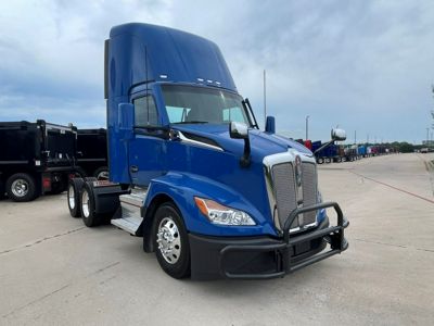 2023 Kenworth T680