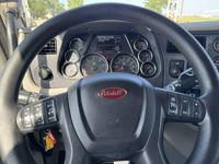 2020 Peterbilt 579
