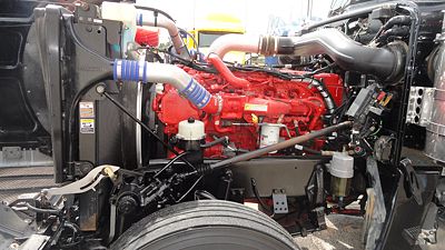 2017 Peterbilt 389