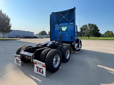2023 Kenworth T680