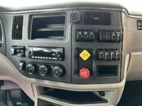 2024 Peterbilt 579