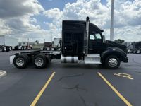 2022 Kenworth T880