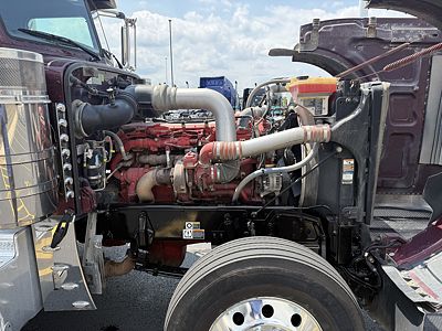 2021 Peterbilt 389