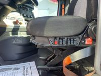 2021 Freightliner CASCADIA 126
