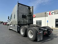 2024 Freightliner CASCADIA 126