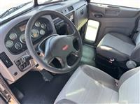 2013 Peterbilt 337