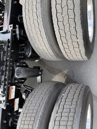 2022 Freightliner CASCADIA 126