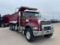 2016 Mack GRANITE