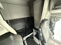 2022 Kenworth T680