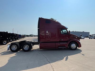 2023 Peterbilt 579