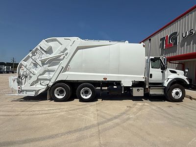 2018 International 7400