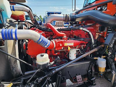 2017 Peterbilt 389