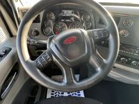 2021 Peterbilt 579