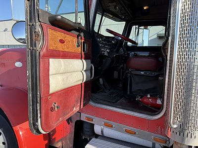 1997 Peterbilt 379