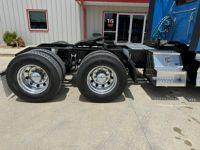 2023 Kenworth T680