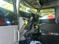 2022 Peterbilt 389