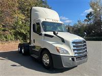 2020 Freightliner CASCADIA 126