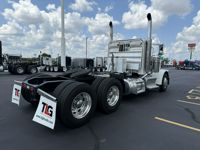 2020 Peterbilt 389