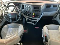 2023 Peterbilt 579