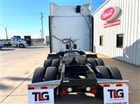 2022 Peterbilt 567