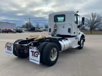 2017 Peterbilt 567