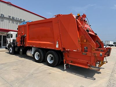 2021 Peterbilt 520