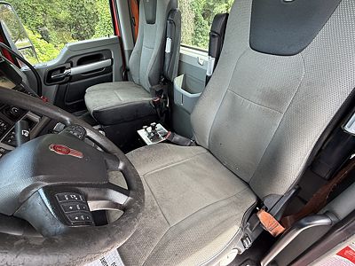 2021 Kenworth T800
