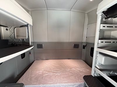 2022 Kenworth T680