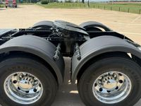 2022 Peterbilt 389