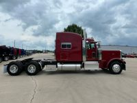2021 Peterbilt 389