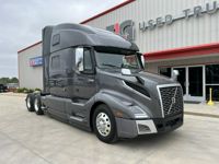 2022 Volvo VNL64T860