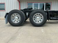 2021 Freightliner CASCADIA 126