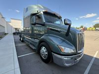 2023 Peterbilt 579
