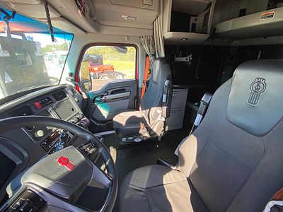 2022 Kenworth T680