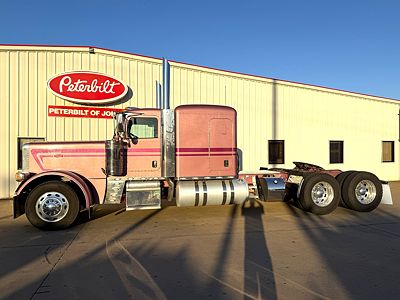 2024 Peterbilt 389-131