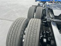 2023 Kenworth W900